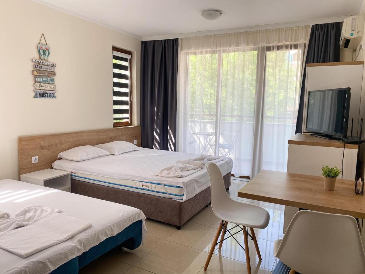 Mm Complex Aparthotel Primorsko Ngoại thất bức ảnh