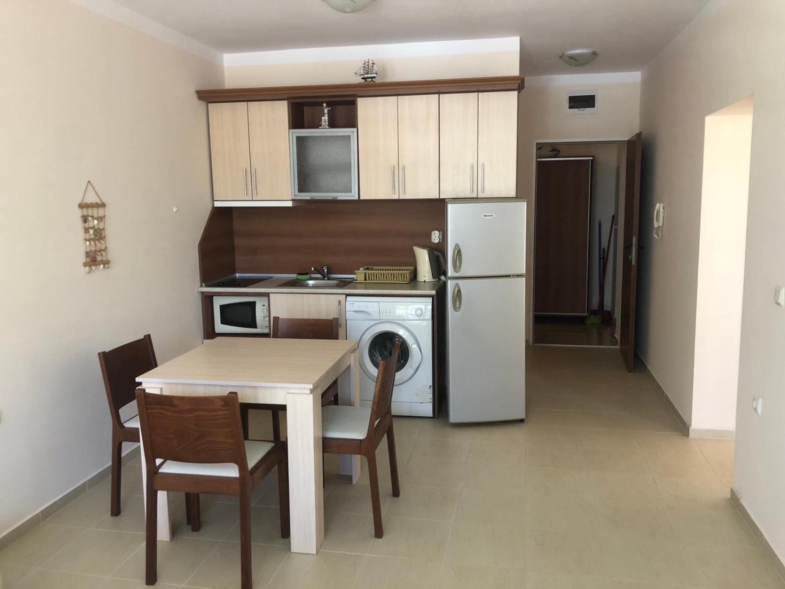 Mm Complex Aparthotel Primorsko Ngoại thất bức ảnh